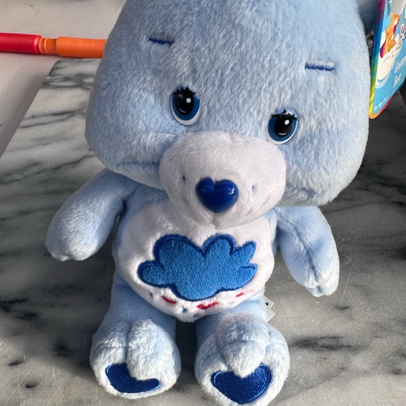 Pre Loved 2002 Small Care Bear with original tags - Picture 6 of 6